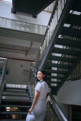 国产真实乱人偷精品视频